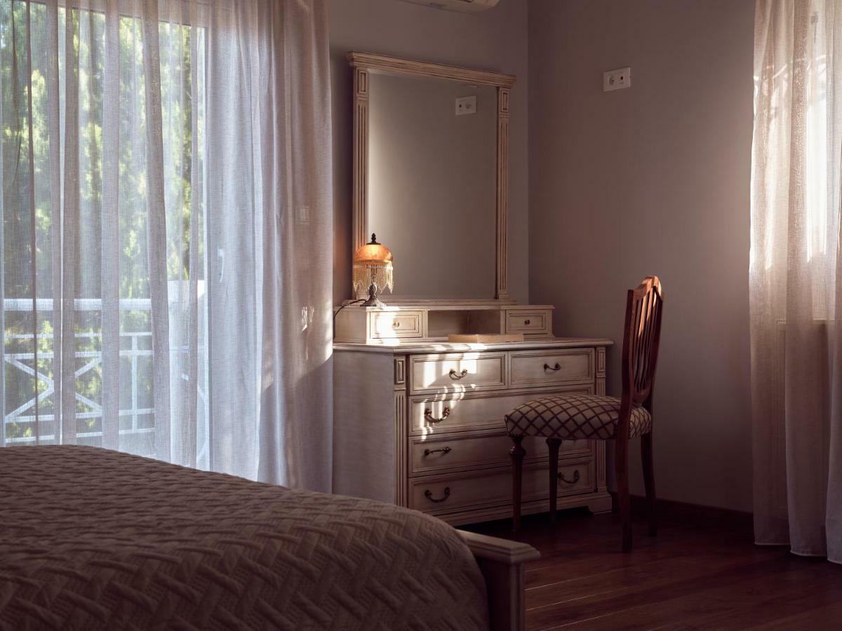 Golden July Luxury Villa Akrotiri  エクステリア 写真