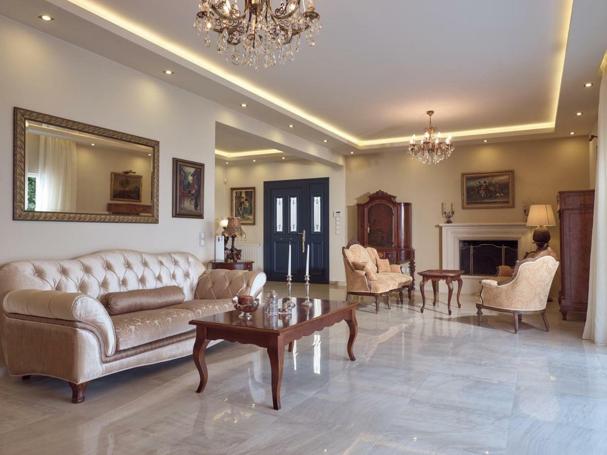 Golden July Luxury Villa Akrotiri  エクステリア 写真