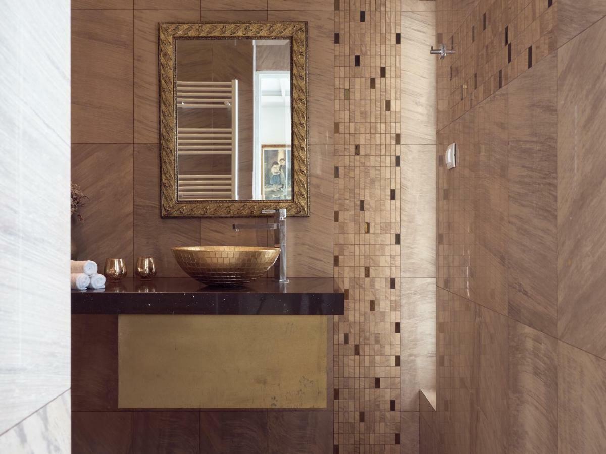 Golden July Luxury Villa Akrotiri  エクステリア 写真
