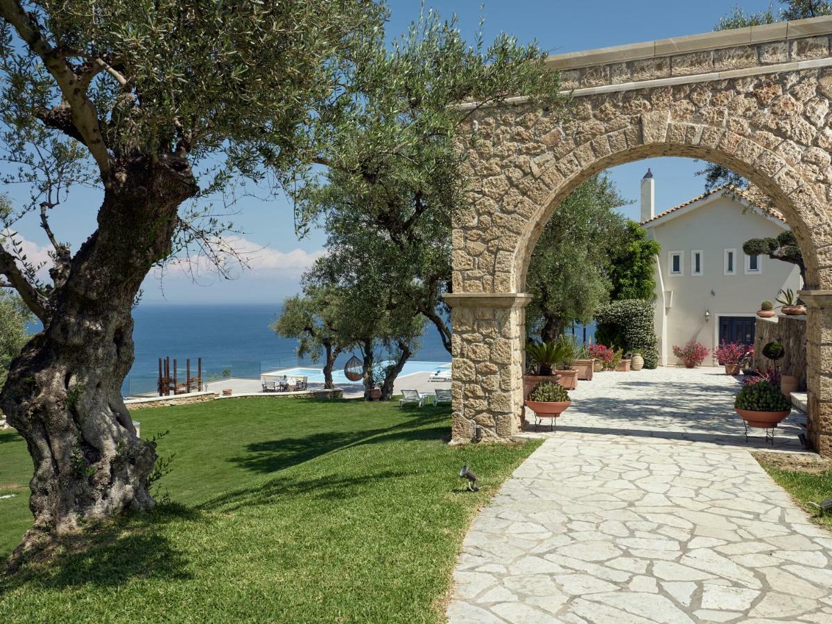 Golden July Luxury Villa Akrotiri  エクステリア 写真